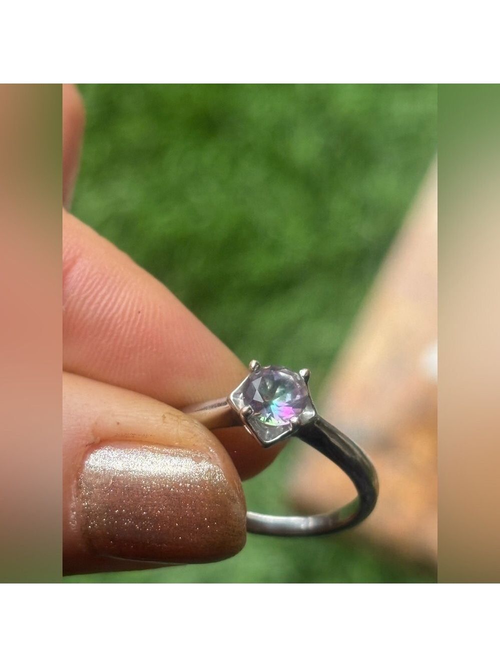 Vintage Aurora Borealis Rainbow Glass Solitaire Ring • Silver Tone • Size 9.75